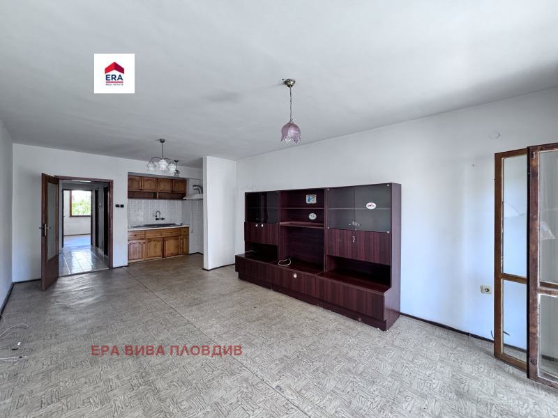 Продава 3-СТАЕН, гр. Пловдив, Кършияка, снимка 1 - Апартаменти - 53588758