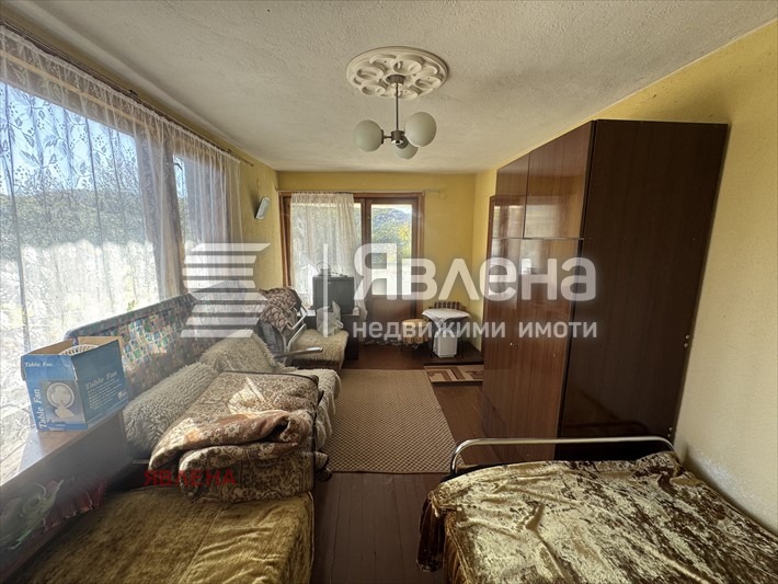 Продава КЪЩА, с. Голема Раковица, област София област, снимка 14 - Къщи - 52299357