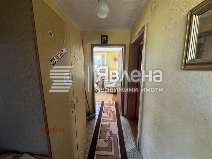Продава КЪЩА, с. Голема Раковица, област София област, снимка 11 - Къщи - 52299357