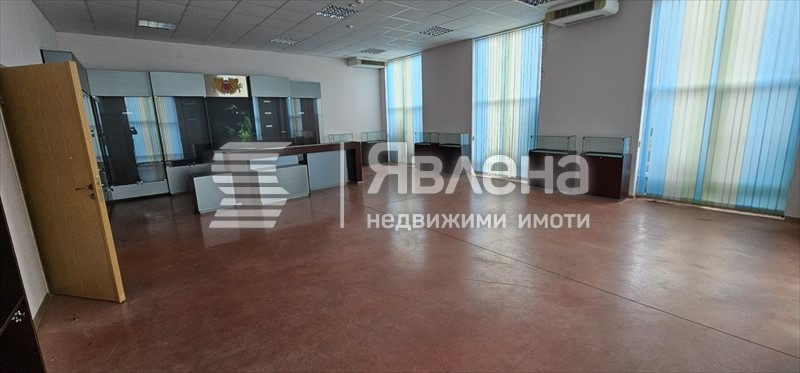 Продава ПРОМ. ПОМЕЩЕНИЕ, с. Мусачево, област София област, снимка 16 - Производствени сгради - 54934040