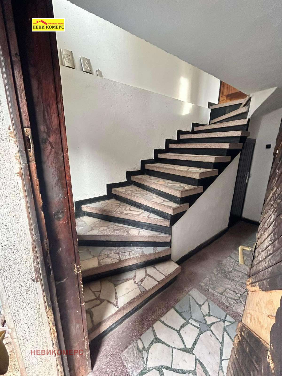 Продава КЪЩА, с. Мрамор, област Перник, снимка 10 - Къщи - 54299889