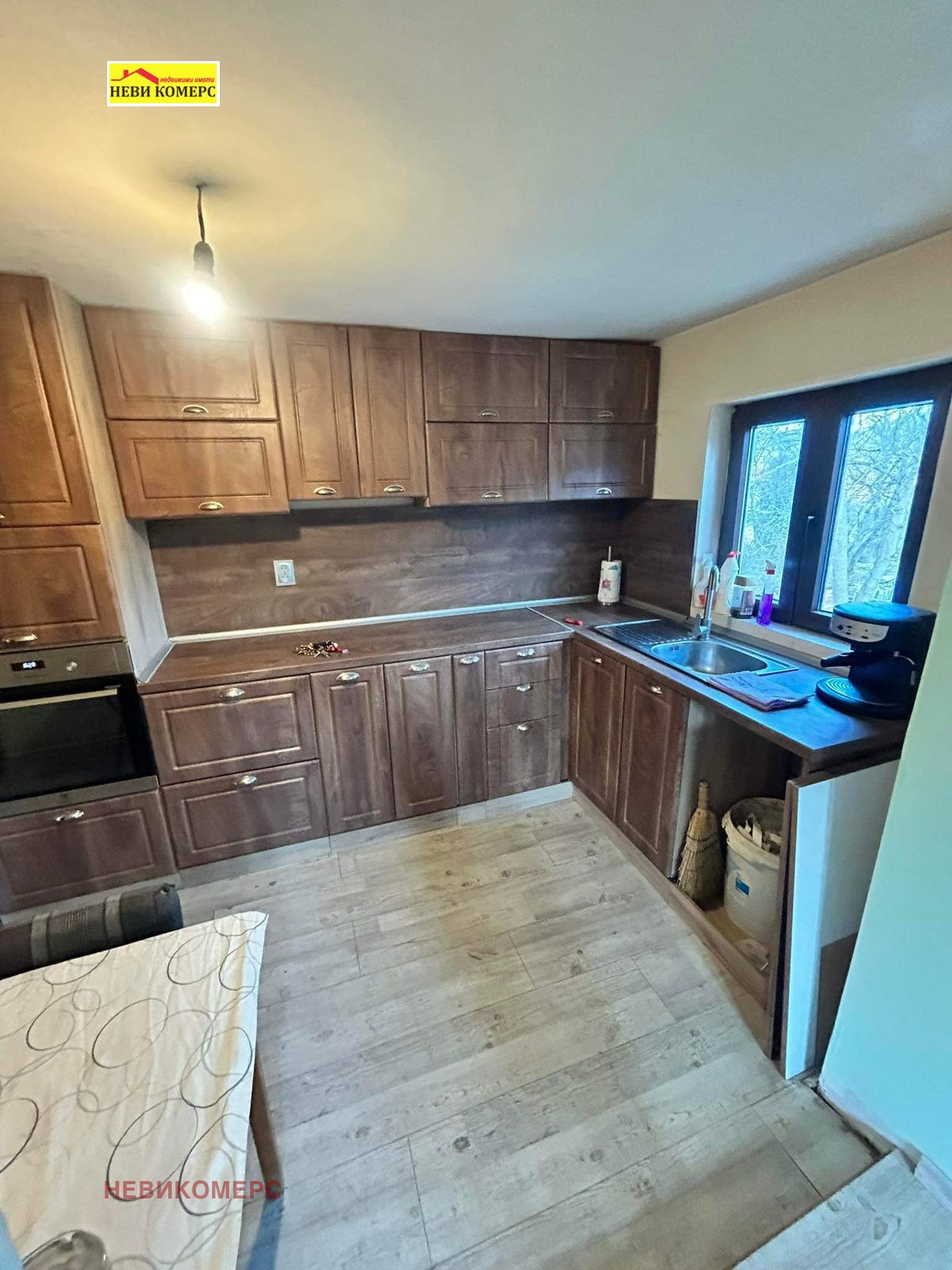 Продава КЪЩА, с. Мрамор, област Перник, снимка 3 - Къщи - 54299889