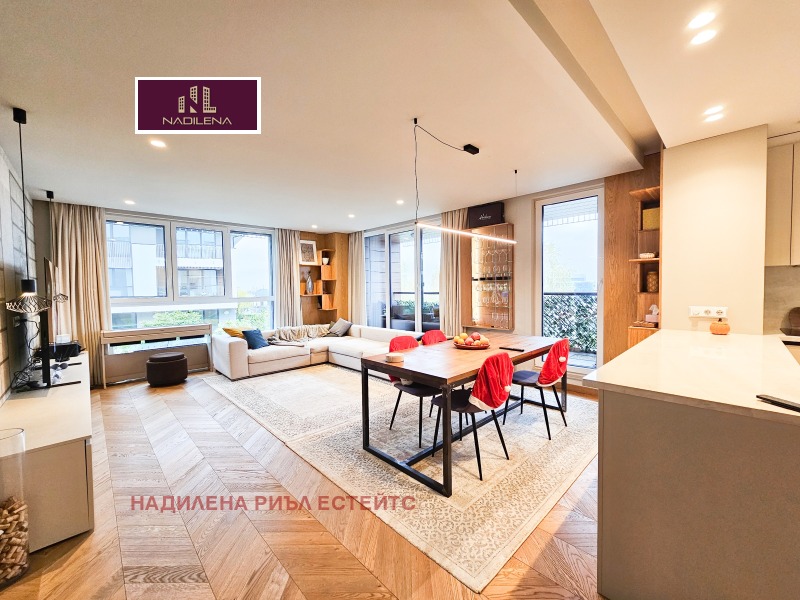 Продава 4-СТАЕН в град София, в.з.Малинова долина - 211 кв.м / 999 999 € » 1 955 828.04 лв., НАДИЛЕНА РИЪЛ ЕСТЕЙТС