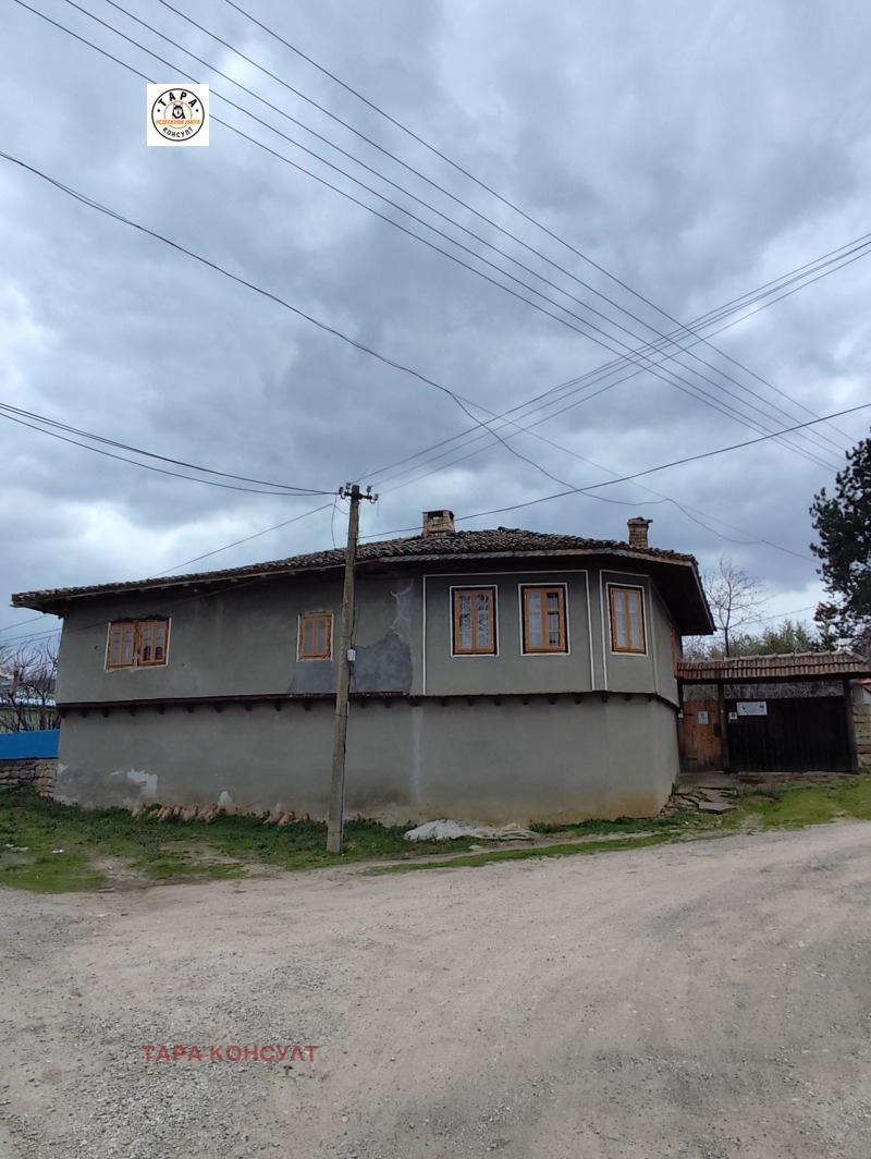Продава КЪЩА в област Велико Търново, с. Добри дял - 90 кв.м / 30 000 € » 58 674.90 лв., ТАРА КОНСУЛТ