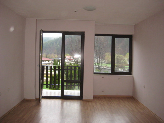 Til salgs  1 soverom region Pazardzhik , Velingrad , 76 kvm | 59404418 - bilde [3]