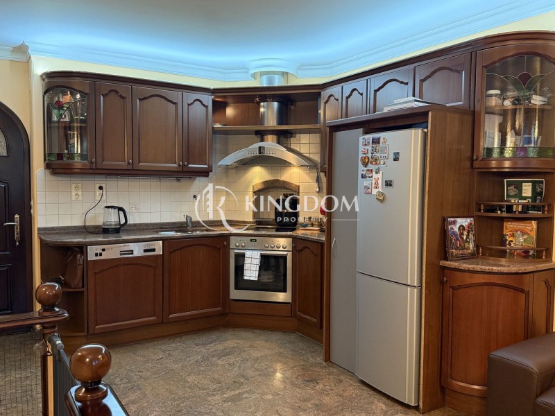 In vendita  Maisonette Sofia , Mladost 3 , 75 mq | 29174625