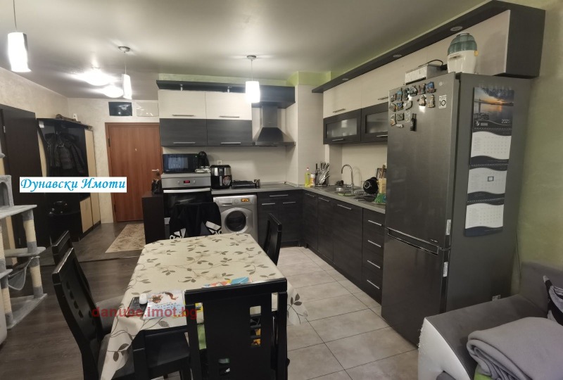 Продава 3-СТАЕН, гр. Русе, Център, снимка 2 - Апартаменти - 53524838