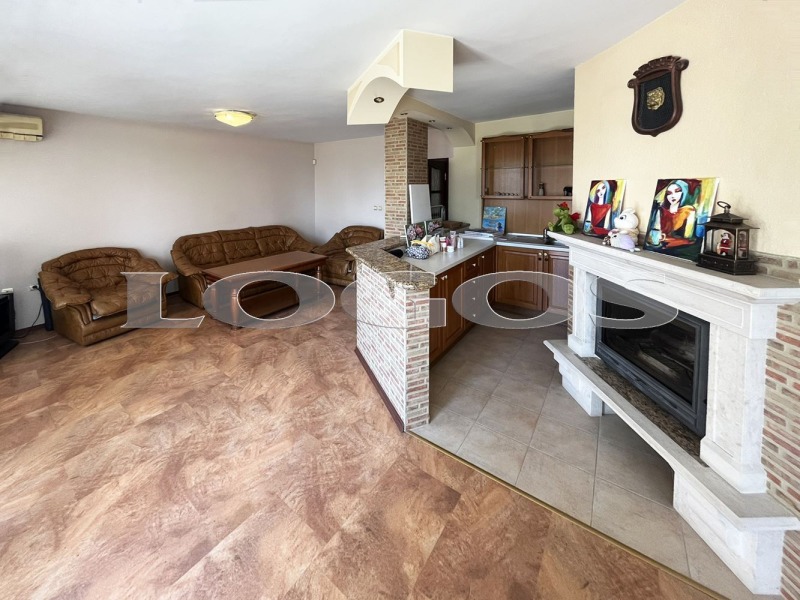 De vânzare  3 dormitoare Varna , Briz , 190 mp | 50208947 - imagine [4]