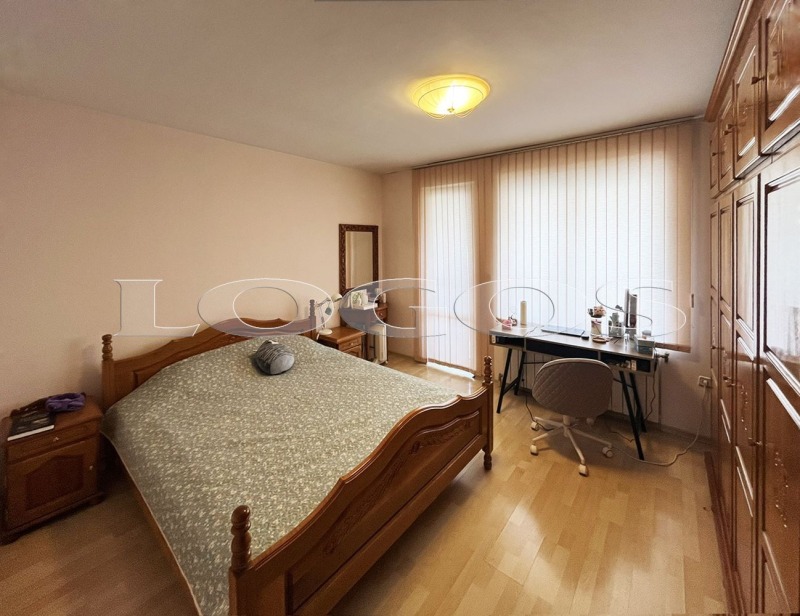 De vânzare  3 dormitoare Varna , Briz , 190 mp | 50208947 - imagine [6]