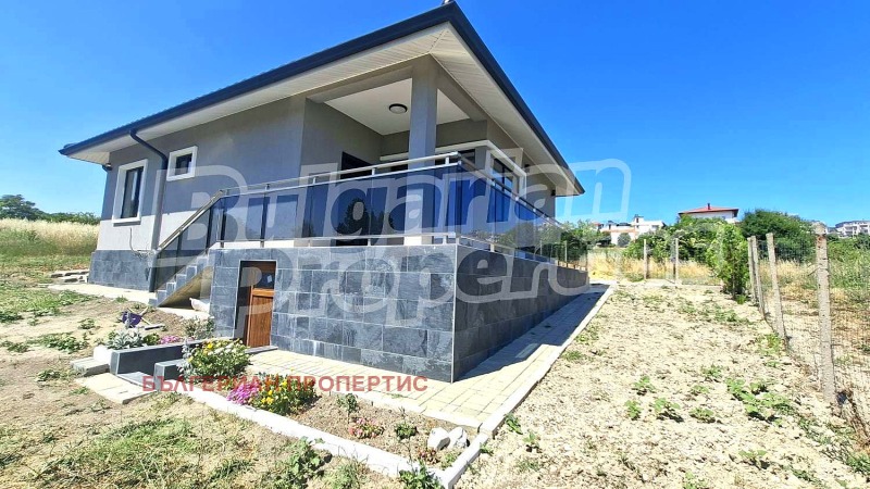 Продаја  Кућа регион Варна , Бјала , 110 м2 | 36400961