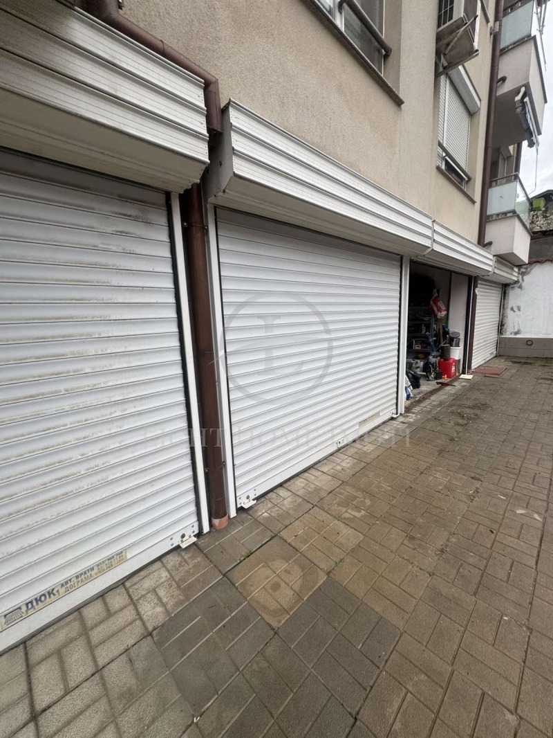 De vânzare  Garaj Plovdiv , Iujen , 18 mp | 48384311 - imagine [8]