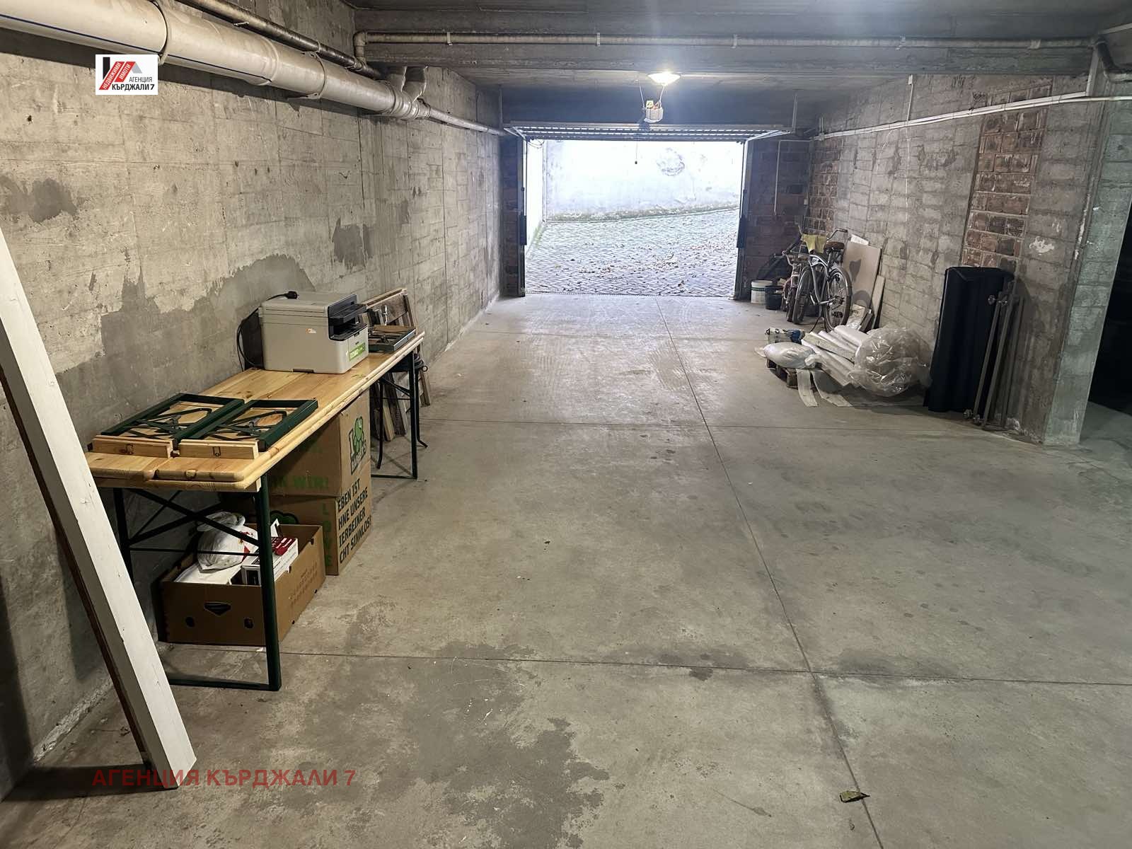 Продава 3-СТАЕН, гр. Кърджали, Център, снимка 13 - Апартаменти - 54147980