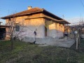 Продава КЪЩА, гр. Дългопол, област Варна, снимка 1 - Къщи - 42250026