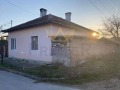 Продава КЪЩА, гр. Дългопол, област Варна, снимка 2 - Къщи - 42250026