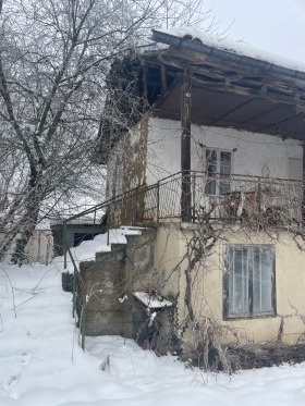 Haus Kasilag, region Pernik 1