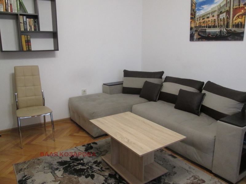 Продава 2-СТАЕН, гр. Плевен, Широк център, снимка 4 - Апартаменти - 52499153