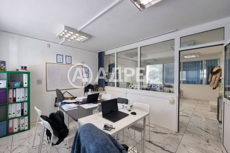 Προς πώληση  3+ υπνοδωμάτιο Σοφηια , Στρελβητστε , 380 τ.μ | 16884920 - εικόνα [3]