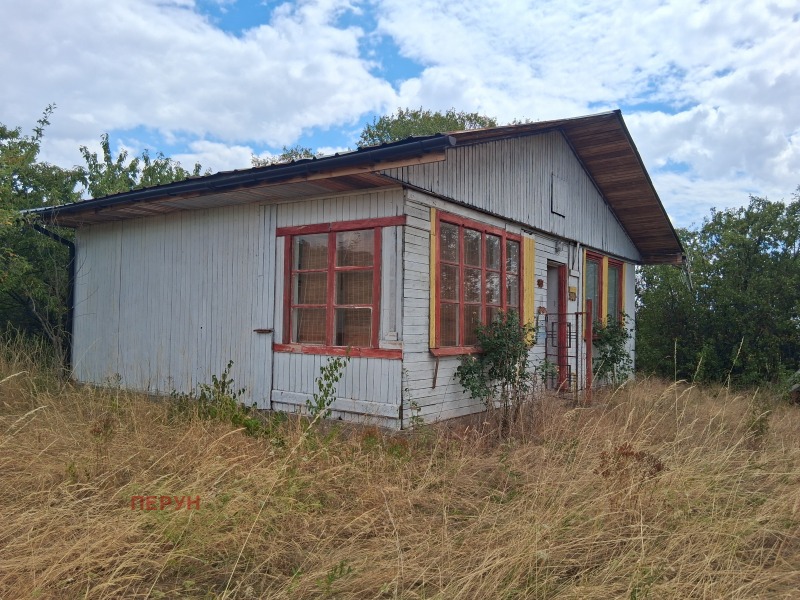 Продава  Вила област Перник , с. Горни Романци , 54 кв.м | 26084577
