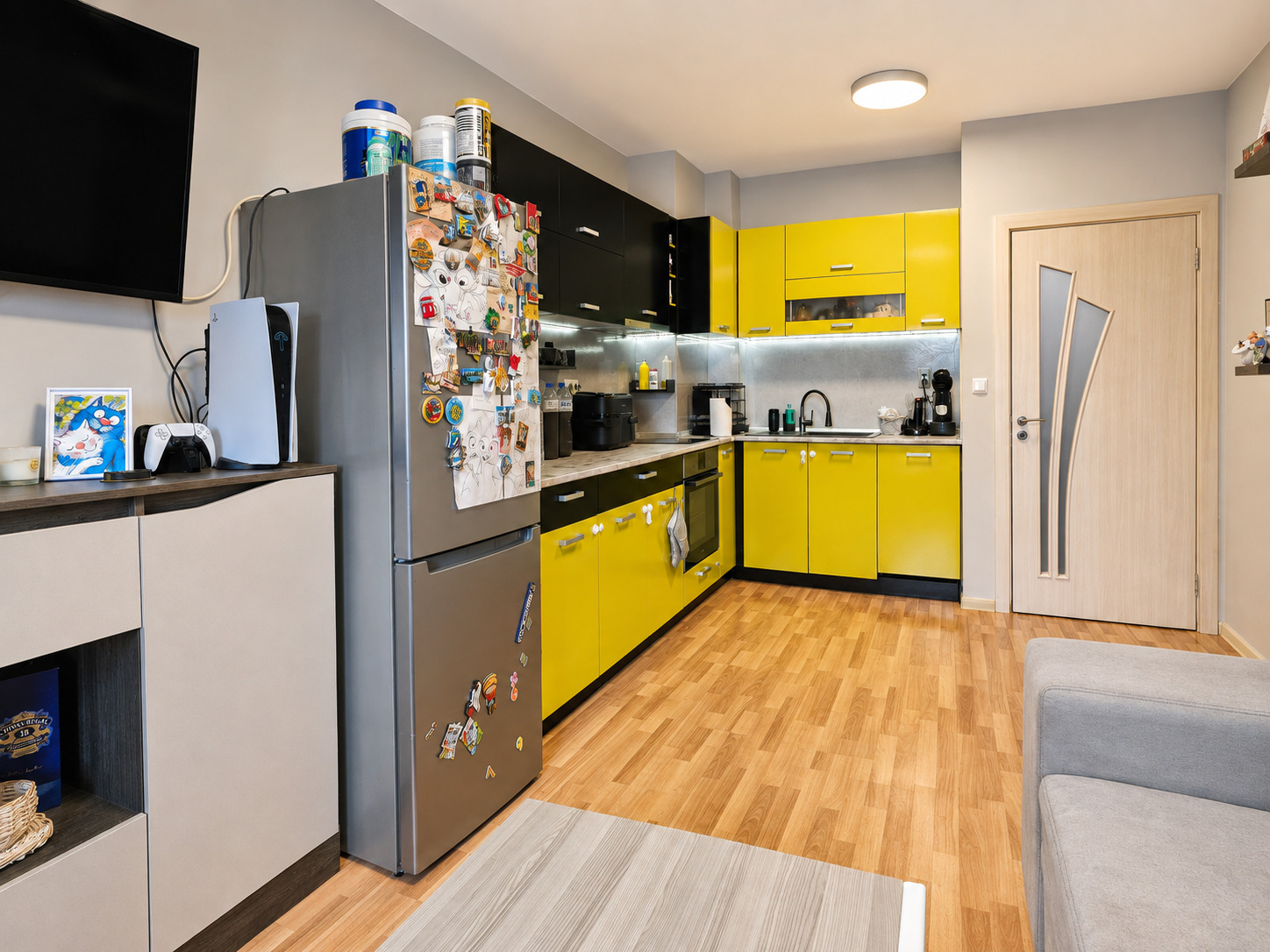 Продава 2-СТАЕН, гр. Варна, Бриз, снимка 2 - Апартаменти - 55841179