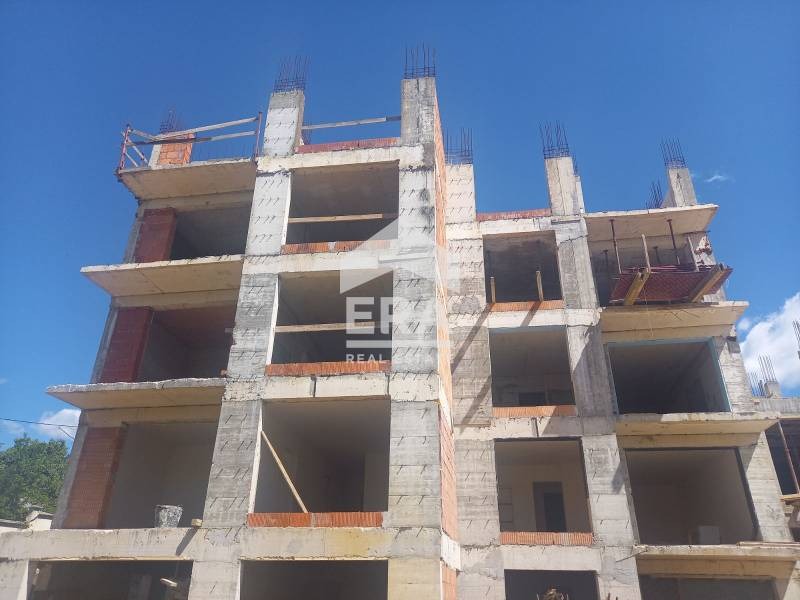 À venda  1 quarto Varna , Vazrajdane 2 , 65 m² | 70950320