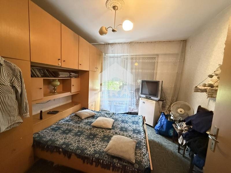 Продава 2-СТАЕН, гр. Велико Търново, Чолаковци, снимка 3 - Апартаменти - 54341018