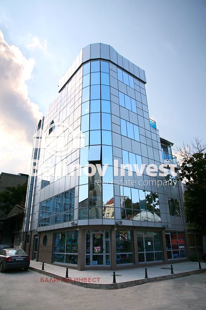 Продава ОФИС, град Варна, Гръцка махала • 1600000 € / 3129328.00 лв. • 81224415 1