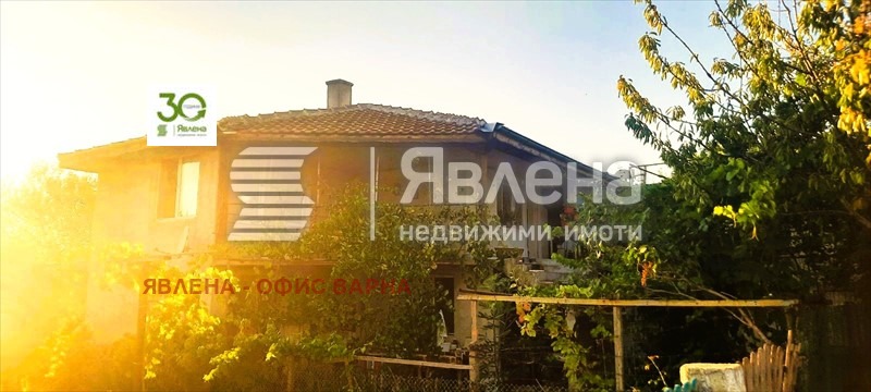 Продава КЪЩА, област Варна, с. Габърница • 160000 € / 312932.80 лв. • 27647304 1