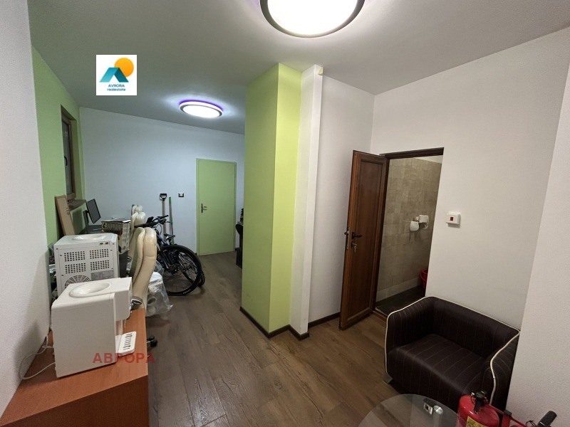 Till salu  affär Sofia , Centar , 55 kvm | 17862030 - bild [3]
