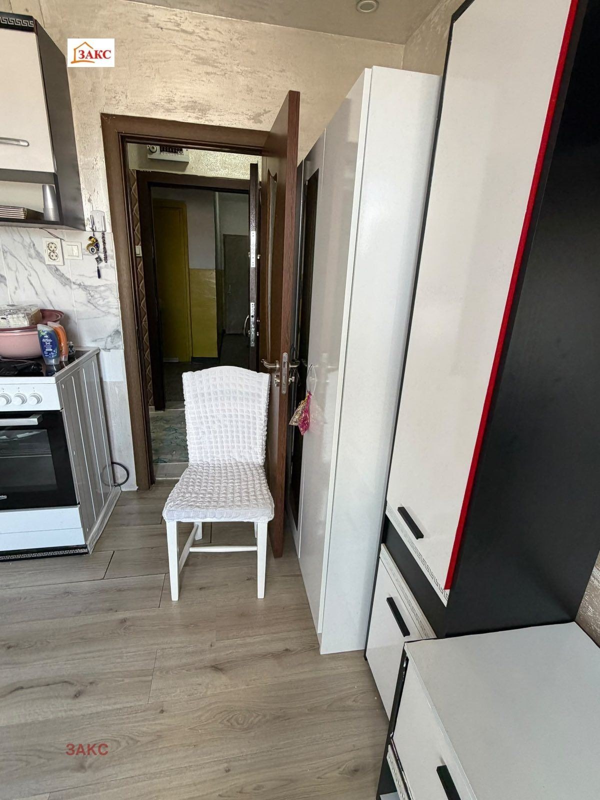 Продава 1-СТАЕН, гр. Кърджали, Възрожденци, снимка 2 - Апартаменти - 55896388