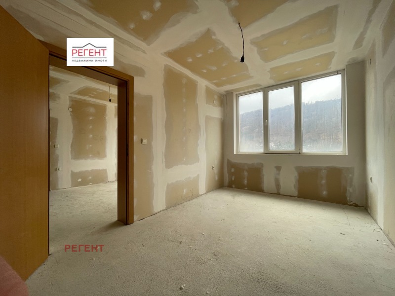 Продава 2-СТАЕН в град Габрово, Дядо Дянко - 63 кв.м / 45 000 € » 88 012.35 лв., РЕГЕНТ