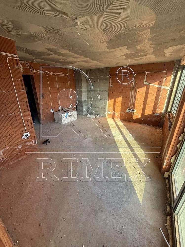 Продава 2-СТАЕН, гр. Пловдив, Остромила, снимка 2 - Апартаменти - 54144724