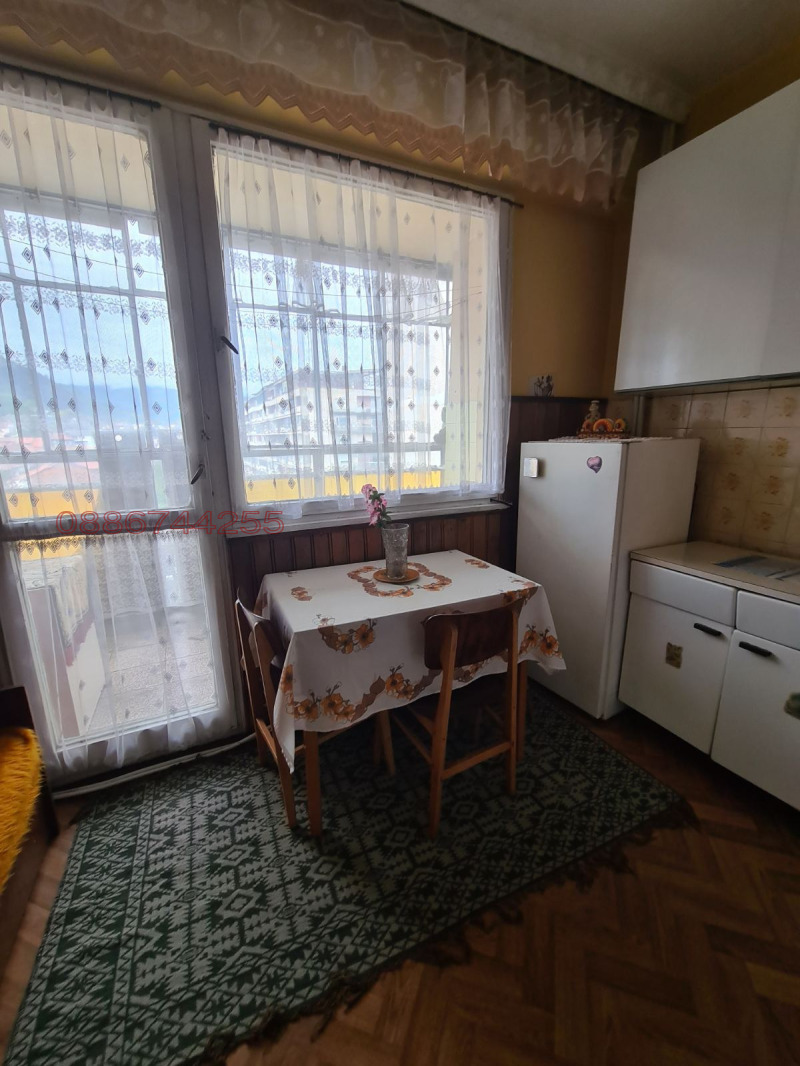 Продава 3-СТАЕН, гр. Кюстендил, Ильо войвода, снимка 10 - Апартаменти - 52783336