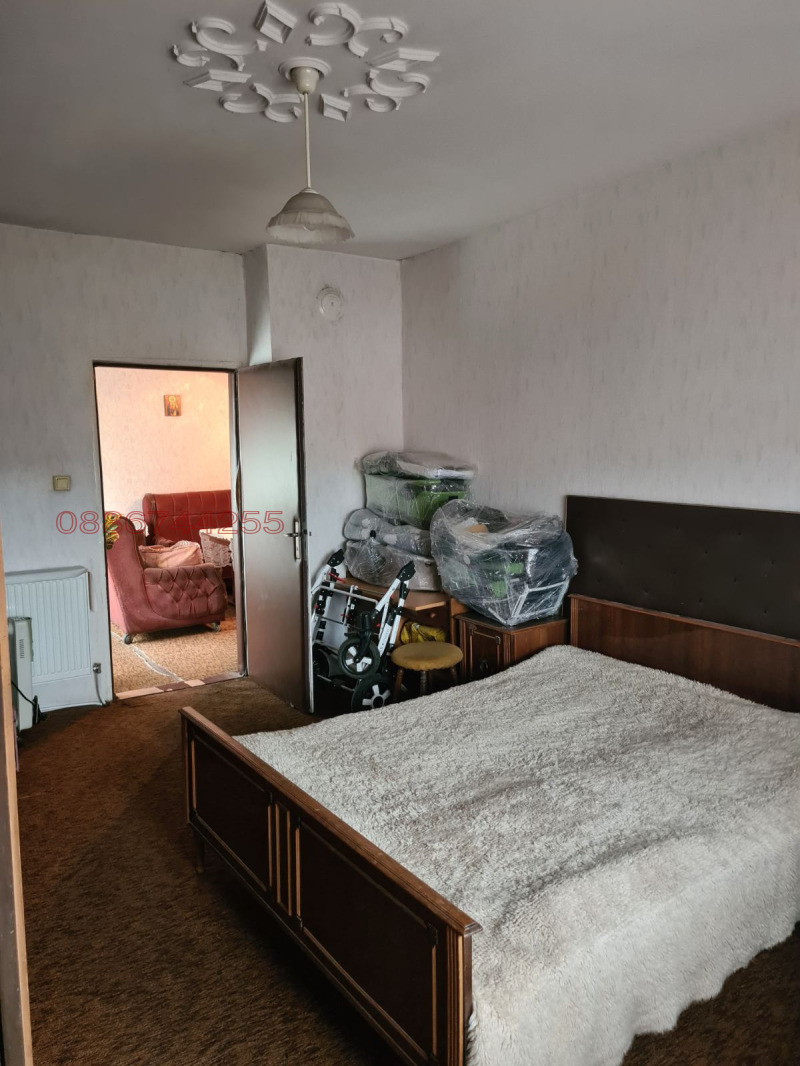 Продава 3-СТАЕН, гр. Кюстендил, Ильо войвода, снимка 5 - Апартаменти - 52783336
