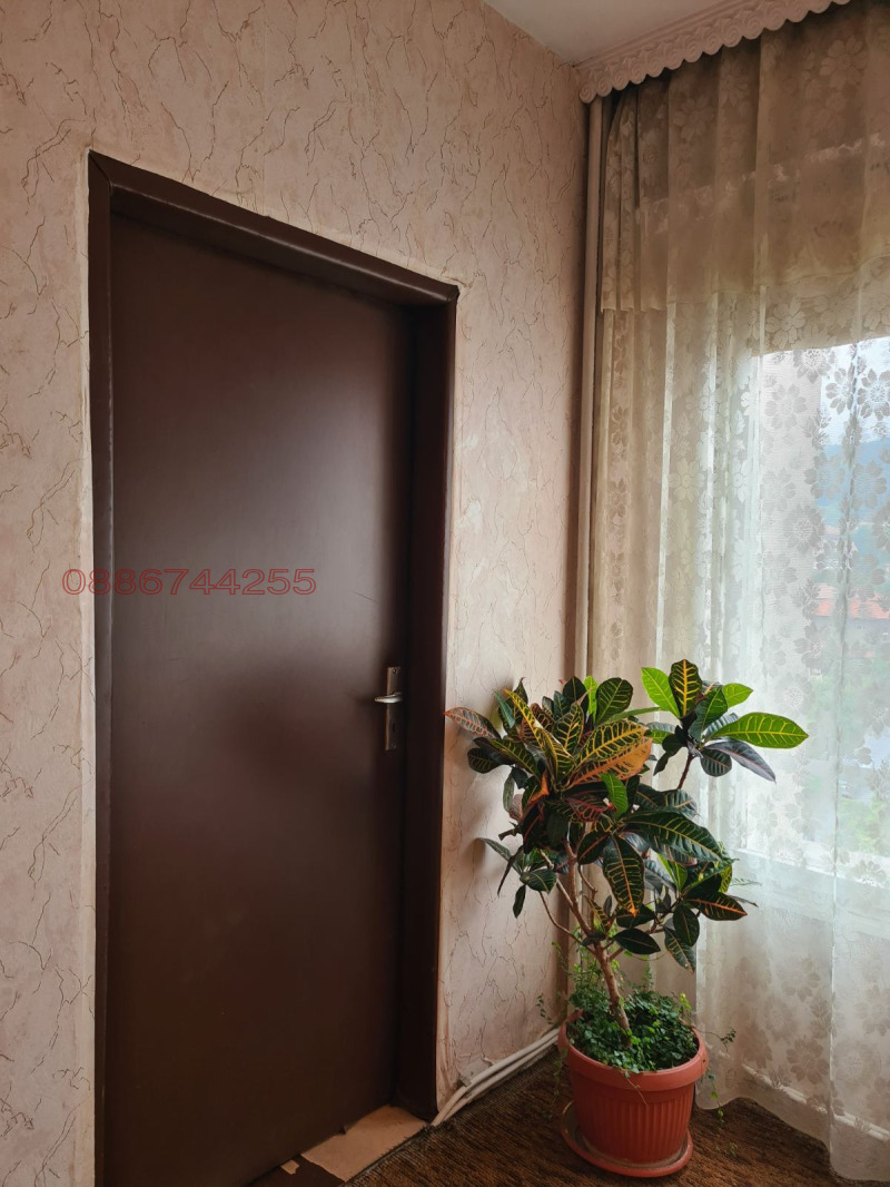 Продава 3-СТАЕН, гр. Кюстендил, Ильо войвода, снимка 17 - Апартаменти - 52783336