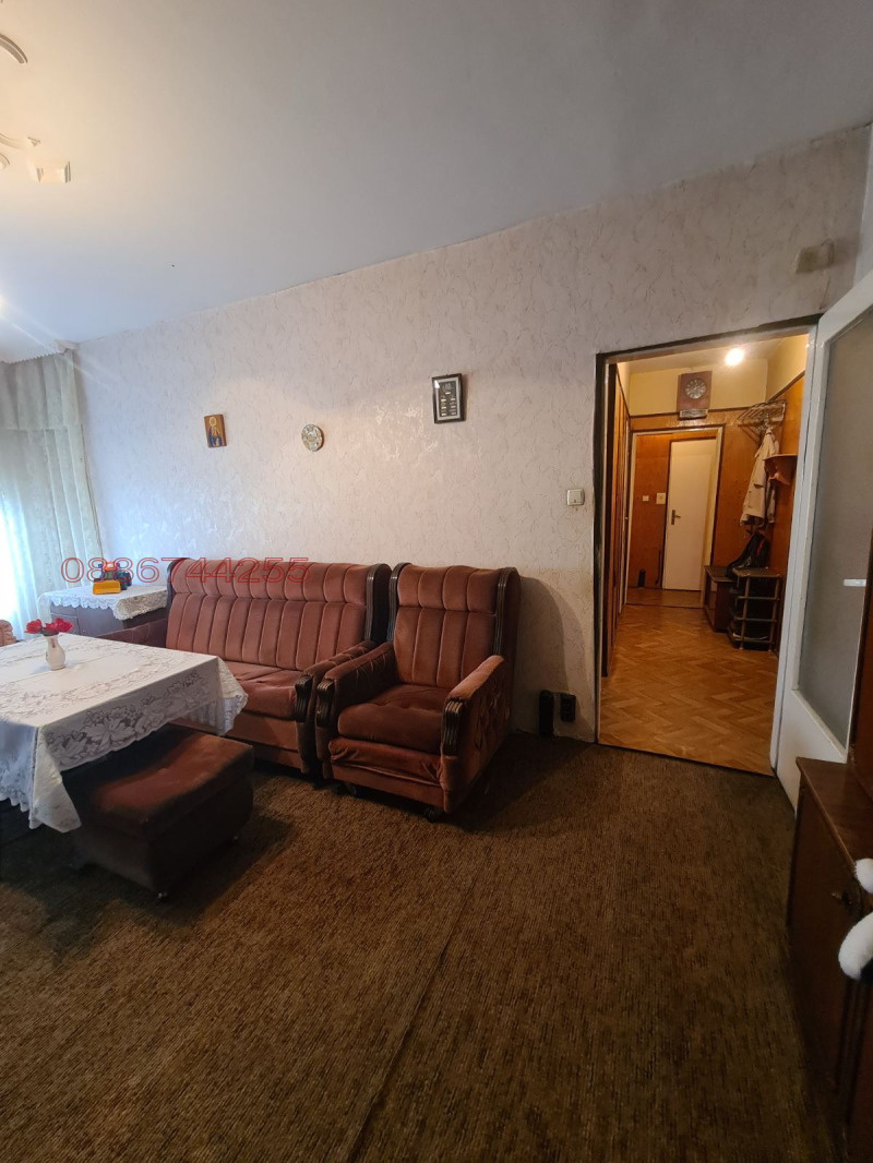 Продава 3-СТАЕН, гр. Кюстендил, Ильо войвода, снимка 7 - Апартаменти - 52783336