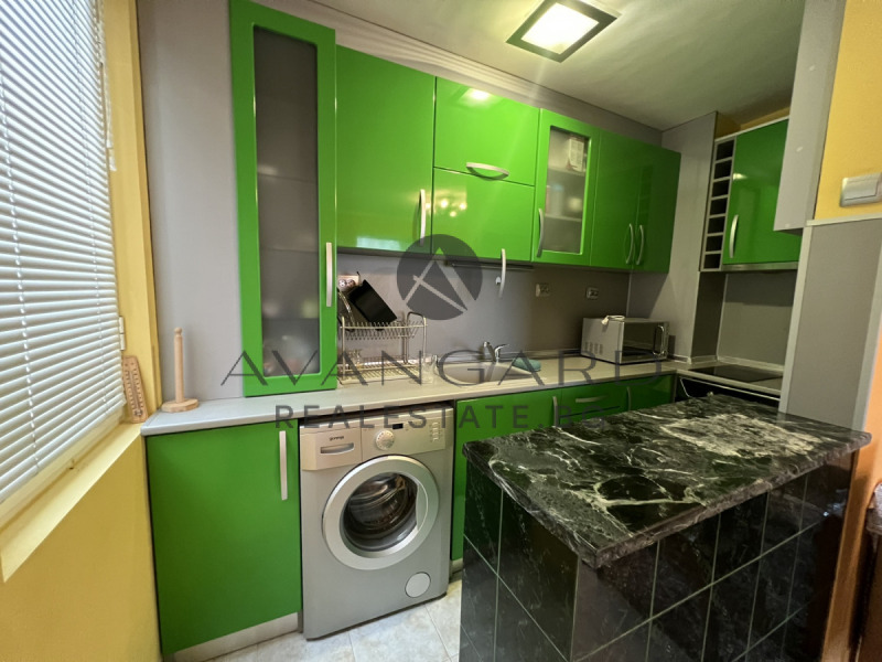 Til salgs  2 soverom Plovdiv , Karsjijaka , 74 kvm | 45791289 - bilde [3]