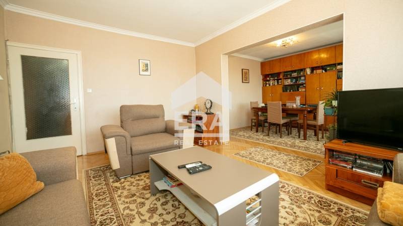 Προς πώληση  2 υπνοδωμάτια Σοφηια , Βελητε βρεζη , 120 τ.μ | 68866012 - εικόνα [2]