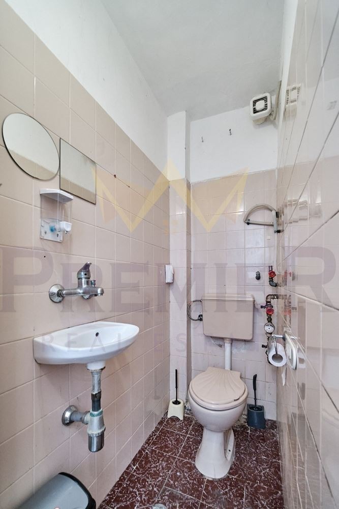For Sale  3+ bedroom Varna , Lyatno kino Trakiya , 192 sq.m | 25057770 - image [13]