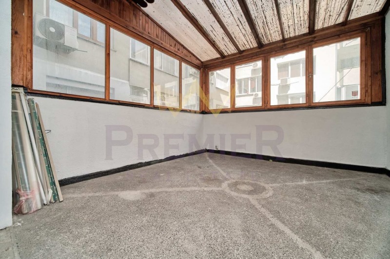 For Sale  3+ bedroom Varna , Lyatno kino Trakiya , 192 sq.m | 25057770 - image [7]