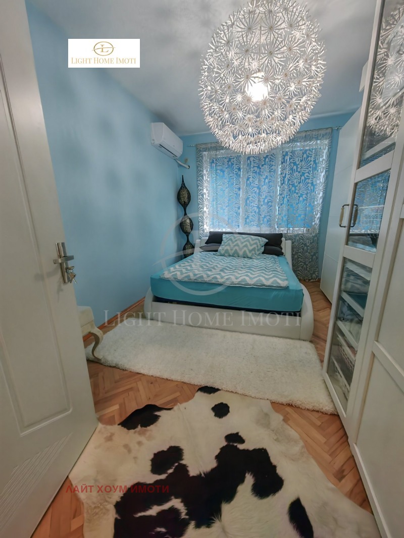 En venta  3+ dormitorios Plovdiv , Tsentar , 120 metros cuadrados | 77083612 - imagen [3]