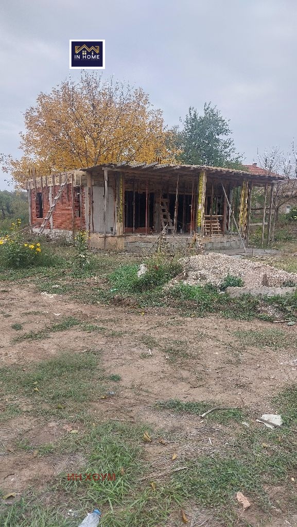 Продава КЪЩА, гр. Мездра, област Враца, снимка 2 - Къщи - 52639899