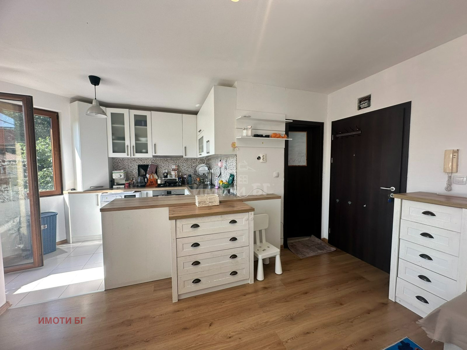 Продава 1-СТАЕН, гр. Правец, област София област, снимка 3 - Апартаменти - 55317766