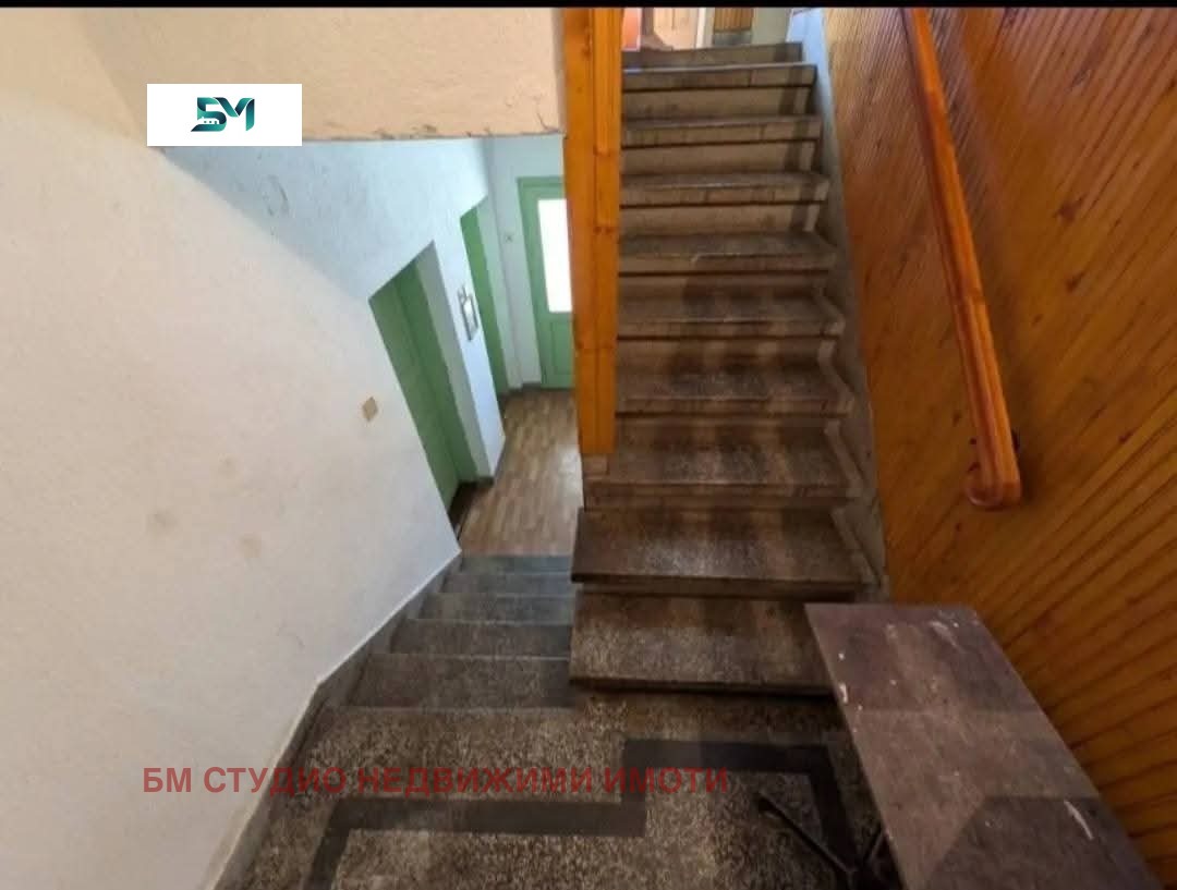 Продава КЪЩА, гр. Дебелец, област Велико Търново, снимка 6 - Къщи - 54672191