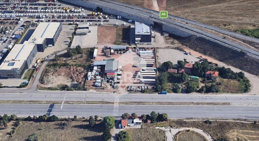 Продава ПАРЦЕЛ, гр. София, Враждебна, снимка 3 - Парцели - 56015663