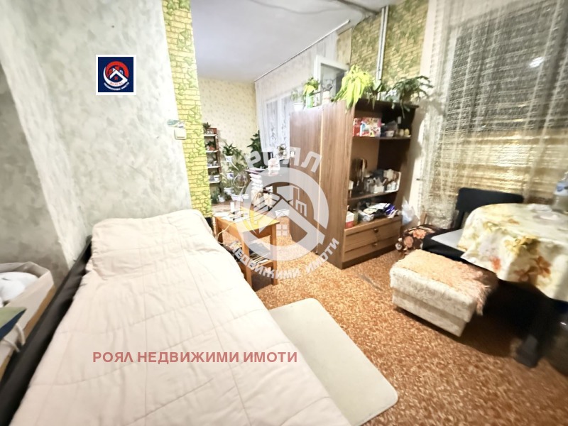 Продава 4-СТАЕН, гр. Пловдив, Тракия, снимка 4 - Апартаменти - 52701913