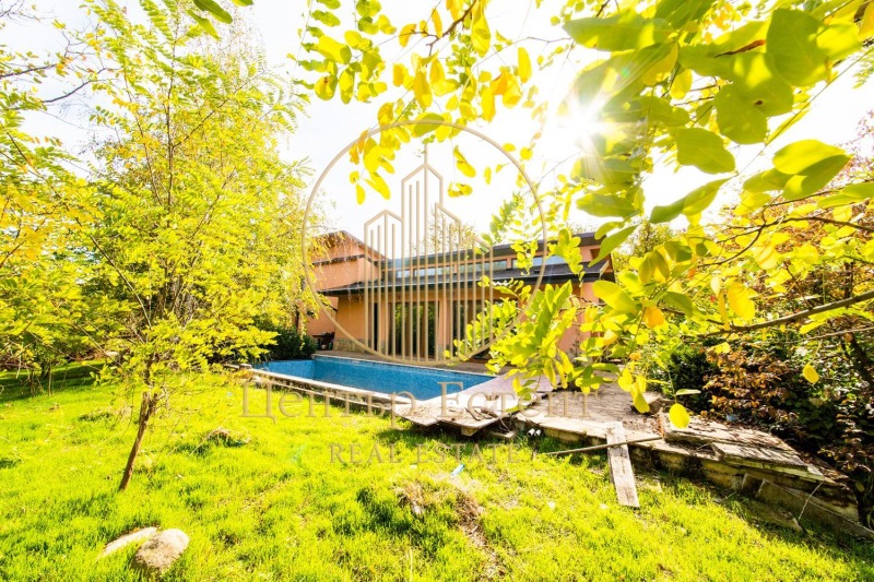 Продава КЪЩА, гр. Плевен, м-т Орлето, снимка 11 - Къщи - 52164004