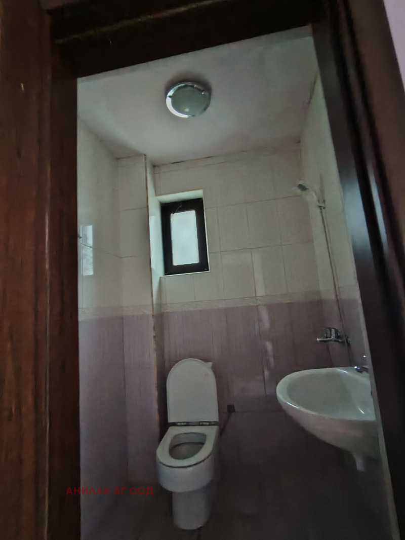 Продава КЪЩА, с. Полковник Свещарово, област Добрич, снимка 6 - Къщи - 52746967