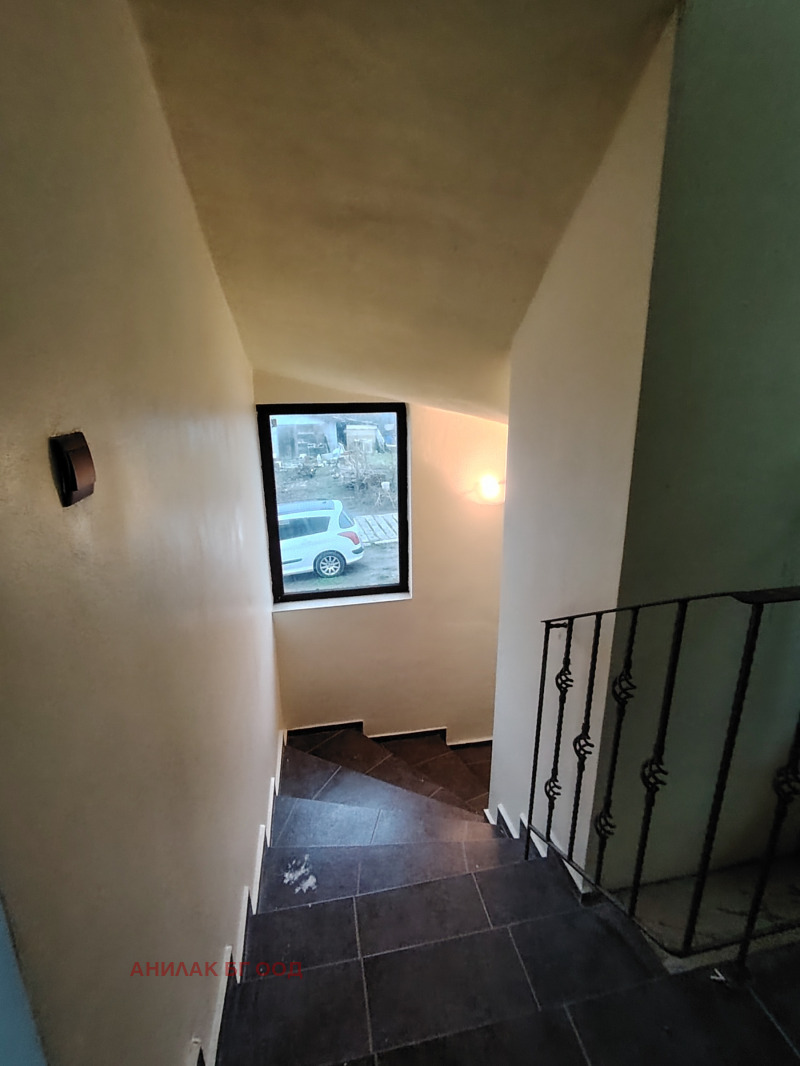 Продава КЪЩА, с. Полковник Свещарово, област Добрич, снимка 4 - Къщи - 52746967