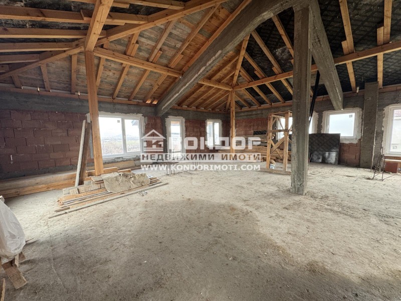 Продава КЪЩА, с. Марково, област Пловдив, снимка 2 - Къщи - 53410055