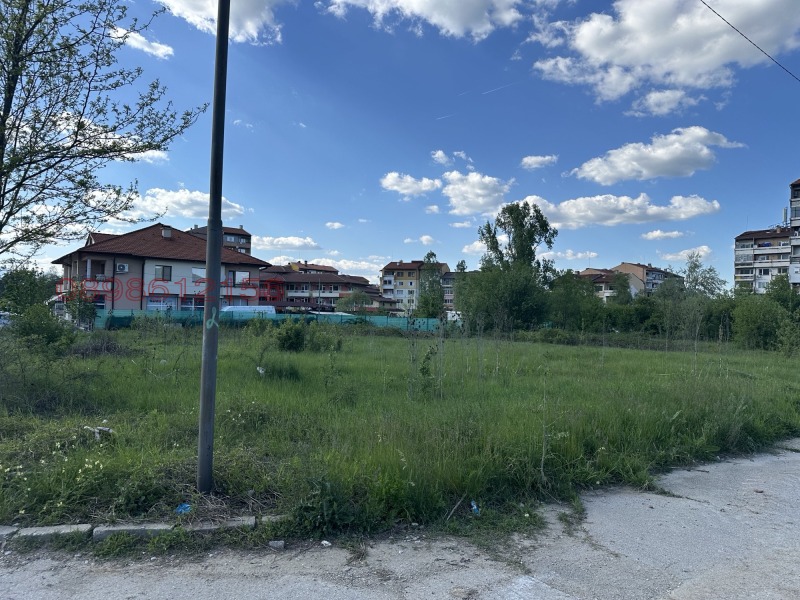 Eladó  Cselekmény régió Sofia , Botevgrad , 2296 négyzetméter | 95734641